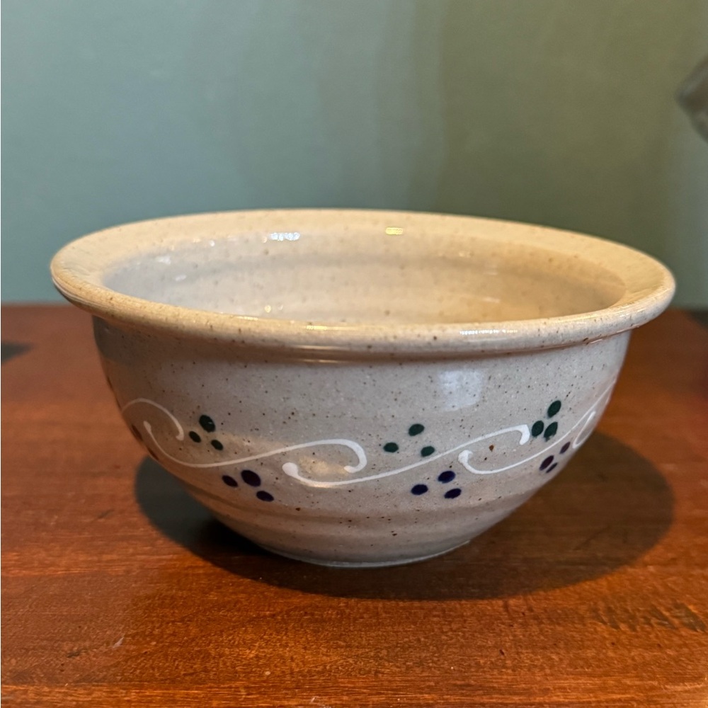 Vintage Great Bay Pottery Hand Painted Bowl Crock Speckled Maine 5.25”